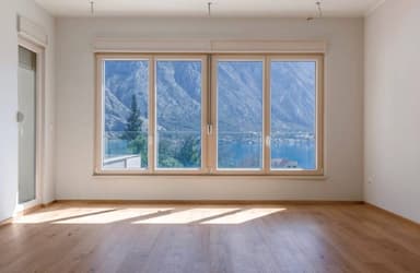 Продажа квартиры с 3 спальнями в Ораховаце за 464 000 EUR с потрясающим видом на залив