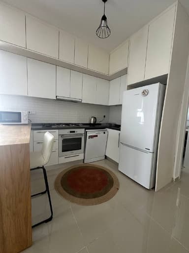Сдам большую студию в Цезарь Резорт 4 за 450 EUR в месяц