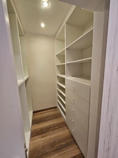 Аренда квартиры в Лимассоле, Neapolis - 2800 EUR в месяц, 3 спальни и большой балкон