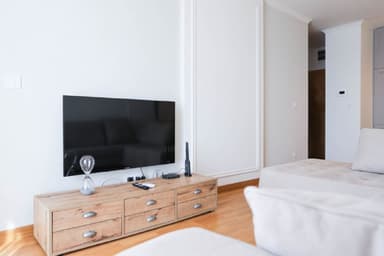 Современная 1-комнатная квартира в Бечичи за 700 EUR в месяц