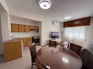 Аренда просторной 1-спальной квартиры в Неаполисе, 1100 EUR, в 200 метрах от моря