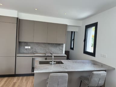 Новая квартира в Лимассоле с 2 спальнями за 450,000 EUR