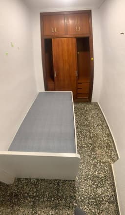Комната в свежей квартире в Бурхасот за 330 EUR