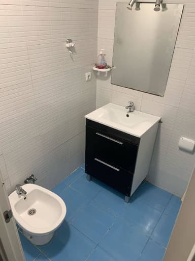 Комната в свежей квартире в Бурхасот за 330 EUR