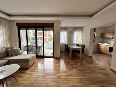 Квартира у моря в Херцег-Нови за 225,000 EUR с террасой 45м2