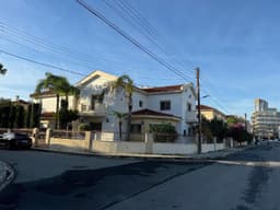 Просторная вилла с 5 спальнями в Лимассоле, 3,300,000 EUR