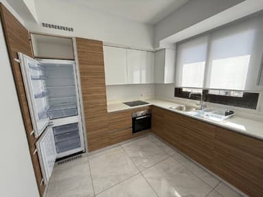 Аренда 2-спальной квартиры в Неаполис, Лимассол за 2200 EUR
