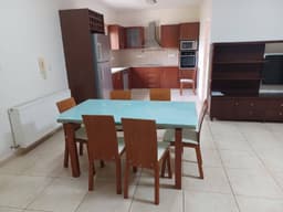 Аренда отдельно стоящего дома в Лимассоле за 2800 EUR с зелёной территорией
