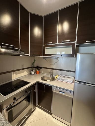 Сдам квартиру в Будве с 1 спальней - 550 EUR в месяц, хороший район