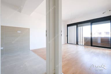 Квартира в Тивате с видом на море, 220000 EUR