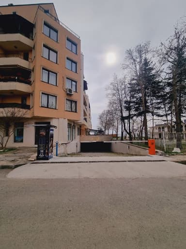 Продажа квартиры в Равде, 151 000 евро, 20м до моря и 4-й этаж