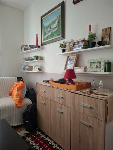 Сдается квартира за 400 EUR с отдельной спальней и парковкой