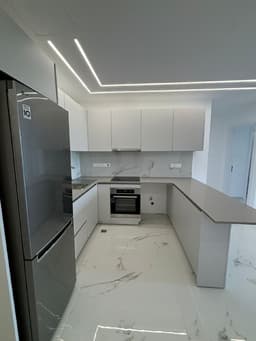 Современные апартаменты в Ларнаке за 1800 евро с террасой