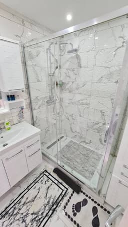 Аренда квартиры в Будве с 2 спальнями за 1350 EUR в месяц