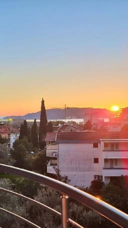Аренда квартиры с видом на море в Бечичи - 800 EUR в год