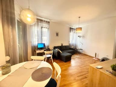 Аренда квартиры с видом на море в Бечичи - 800 EUR в год