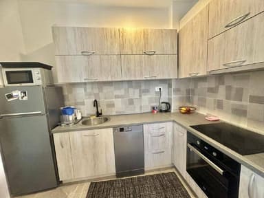 Аренда квартиры с видом на море в Бечичи - 800 EUR в год