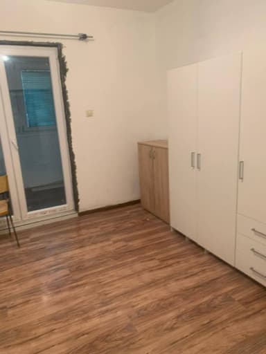 Аренда двухкомнатной квартиры за 350 EUR с отдельным входом и террасой