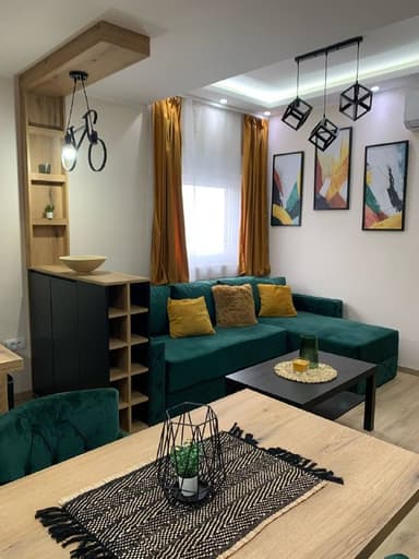 Классная студия в Белграде за 490 EUR с уютным двориком