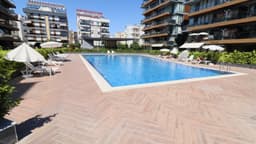 Сдам квартиру в центре Анталии - 1500 EUR, 3 спальни, 400 метров до пляжа