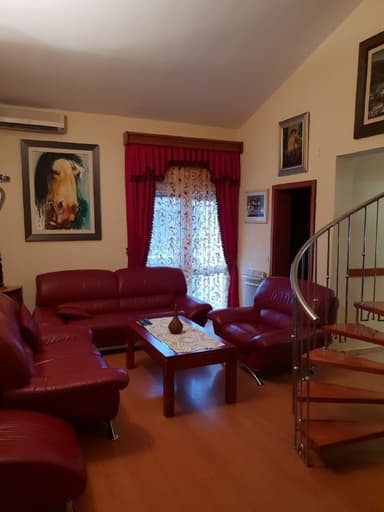 Аренда 2-х этажной квартиры в Сутоморе у моря, 400 EUR