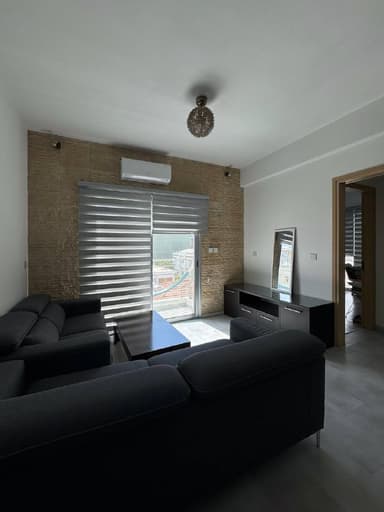 Аренда квартиры в Лимассоле: 1 спальная, 1200 EUR/месяц, светлая с парковкой
