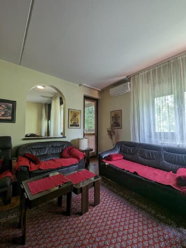 Аренда квартиры в спокойном районе, €500 в месяц