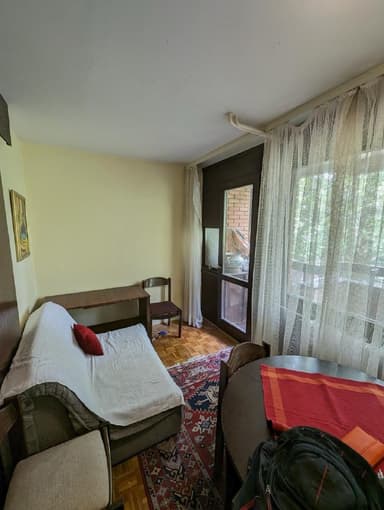 Аренда квартиры в спокойном районе, €500 в месяц