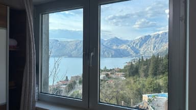 Продажа апартамента с двумя спальнями и видом на море за 330 000€
