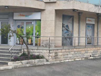 Продается коммерческое помещение в Будве за 300,000 EUR - отличное место для бизнеса