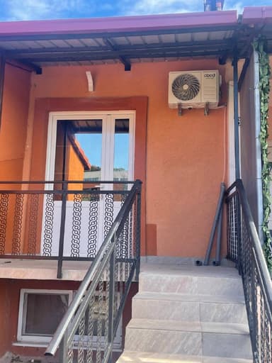 Аренда 1-спальной квартиры в Подгорице, 350 EUR в месяц, новая кухня и ванная