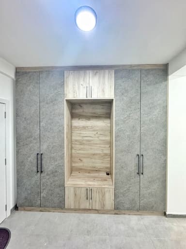 Сдается новая квартира с 3 спальнями и террасами за 550 EUR