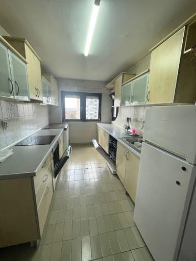 Квартира с 3 спальнями в Баре за 700 EUR в месяц - Просторная и светлая