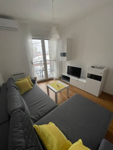 Уютная квартира в новом доме в Врачаре за 700 EUR