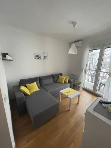 Уютная квартира в новом доме в Врачаре за 700 EUR