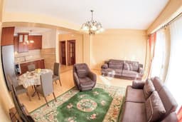 Большая квартира с 2 спальнями в Петровце у моря за 850 EUR