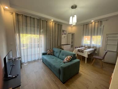Сдам квартиру в Биела, Херцег Novi за 600 EUR - великолепный вид на горы