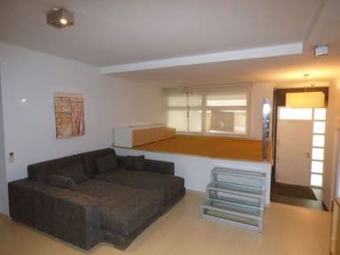 Квартира в El Puig de Santa Maria за 1200 EUR в месяц с террасой и гаражем