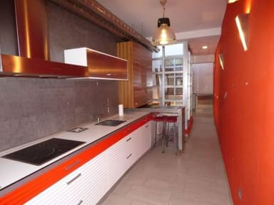 Квартира в El Puig de Santa Maria за 1200 EUR в месяц с террасой и гаражем