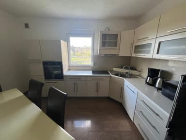 Аренда двух этажей дома в Баре по цене 800 EUR с террасами и всем необходимым