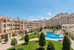 Аренда 3-комнатного апартамента в Варне с бассейном за 1300 EUR в июле/августе