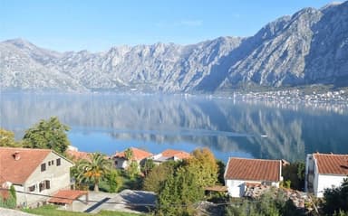 Продается участок у моря в Прчане, Котор за 275.000 EUR