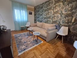 Светлая 1-комнатная квартира в Будве у отеля Idila за 117,000 EUR!