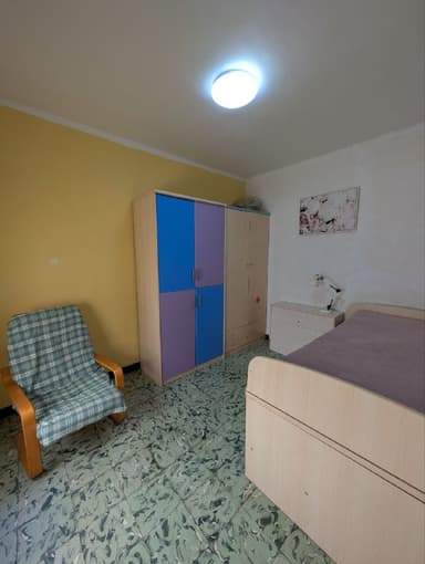 Долгосрочная аренда в Пуэрто де Сагунто - 700 EUR, просторная квартира с 4 спальнями