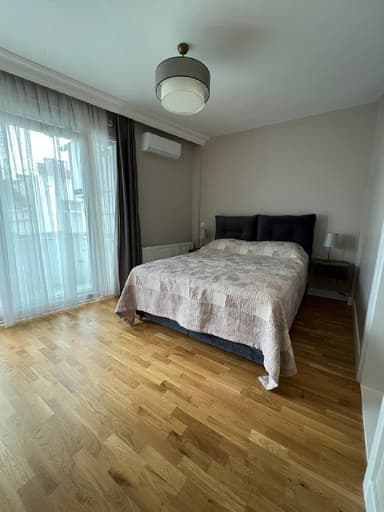 Роскошная квартира на Нишанташи за 2200 EUR в центре Стамбула