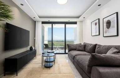 Аренда квартиры в Лимассоле за 1600€ с 1 спальней и бассейном