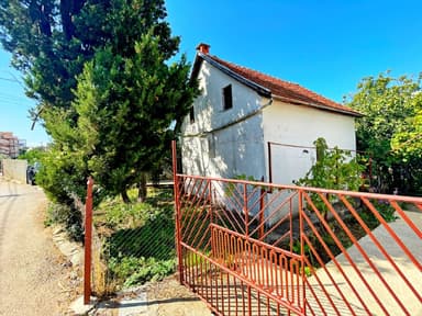 Продажа дома в Дубраве, Бар - 88,000 EUR с видом на море и горы