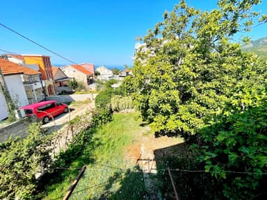 Продажа дома в Дубраве, Бар - 88,000 EUR с видом на море и горы