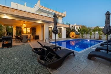 Аренда шикарной виллы в Пафосе – 5500 EUR в месяц