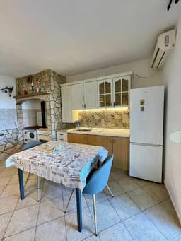 Аренда квартиры в Баре с 2 спальнями, 1000 EUR в месяц,近海与市中心